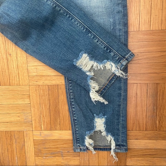 Lucky Brand - Distressed Skinny Jeans - Picture 9 of 9